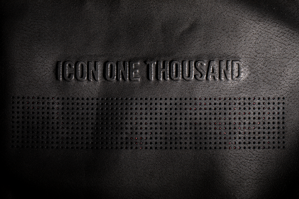 Icon Short Track™ Jacket - Short-Sleeve - Black