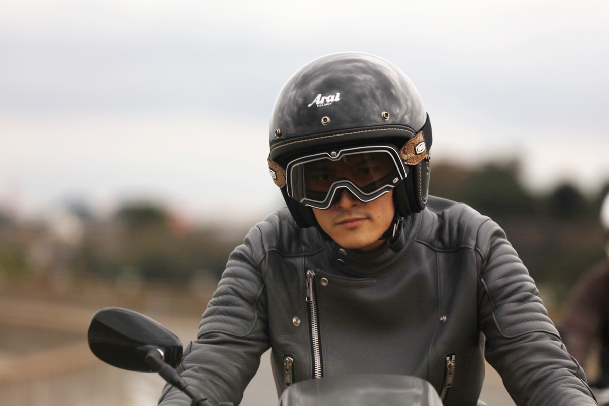 Arai Classic-V Helmet - Black
