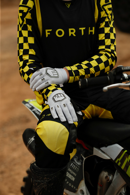 Fist Handwear Strapped Stocker Gloves - Panda