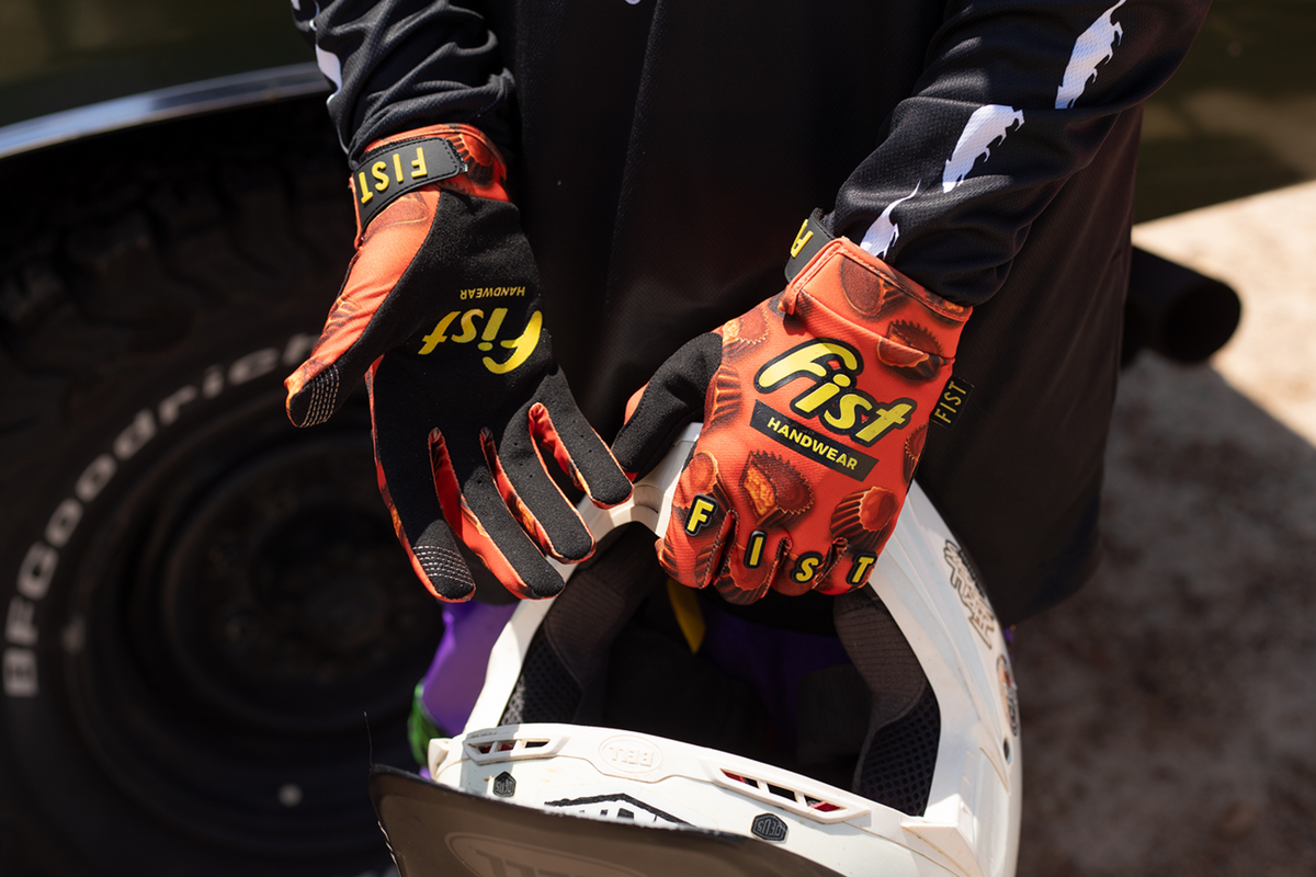 Fist Handwear Strapped 100% Nuts Gloves