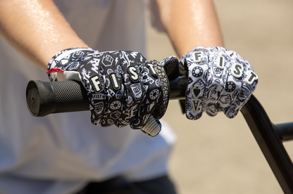 Fist Handwear Lil Fists Strapped R-Willy Ace Gloves